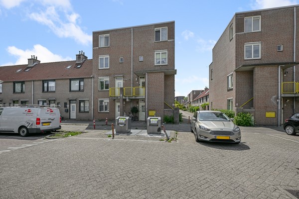 Medium property photo - Trijn Hullemanlaan 102, 1069 PV Amsterdam